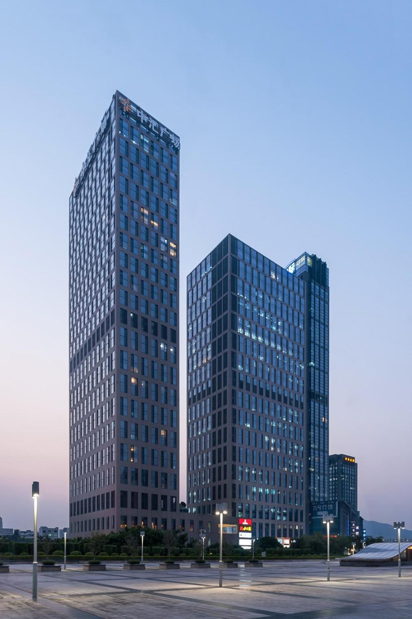 Qingman Apartment Guangzhou Zhujiang New Town East Railway Station Branch Eksteriør billede